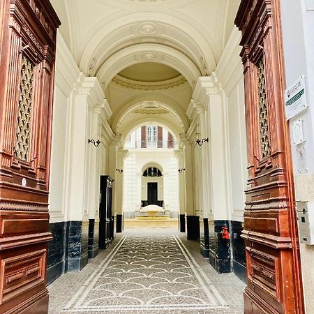 Piazza Amore Napoli Luxury Apartment Nel Cuore Di Napoli Buitenkant foto
