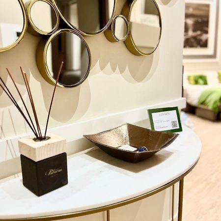 Piazza Amore Napoli Luxury Apartment Nel Cuore Di Napoli Buitenkant foto