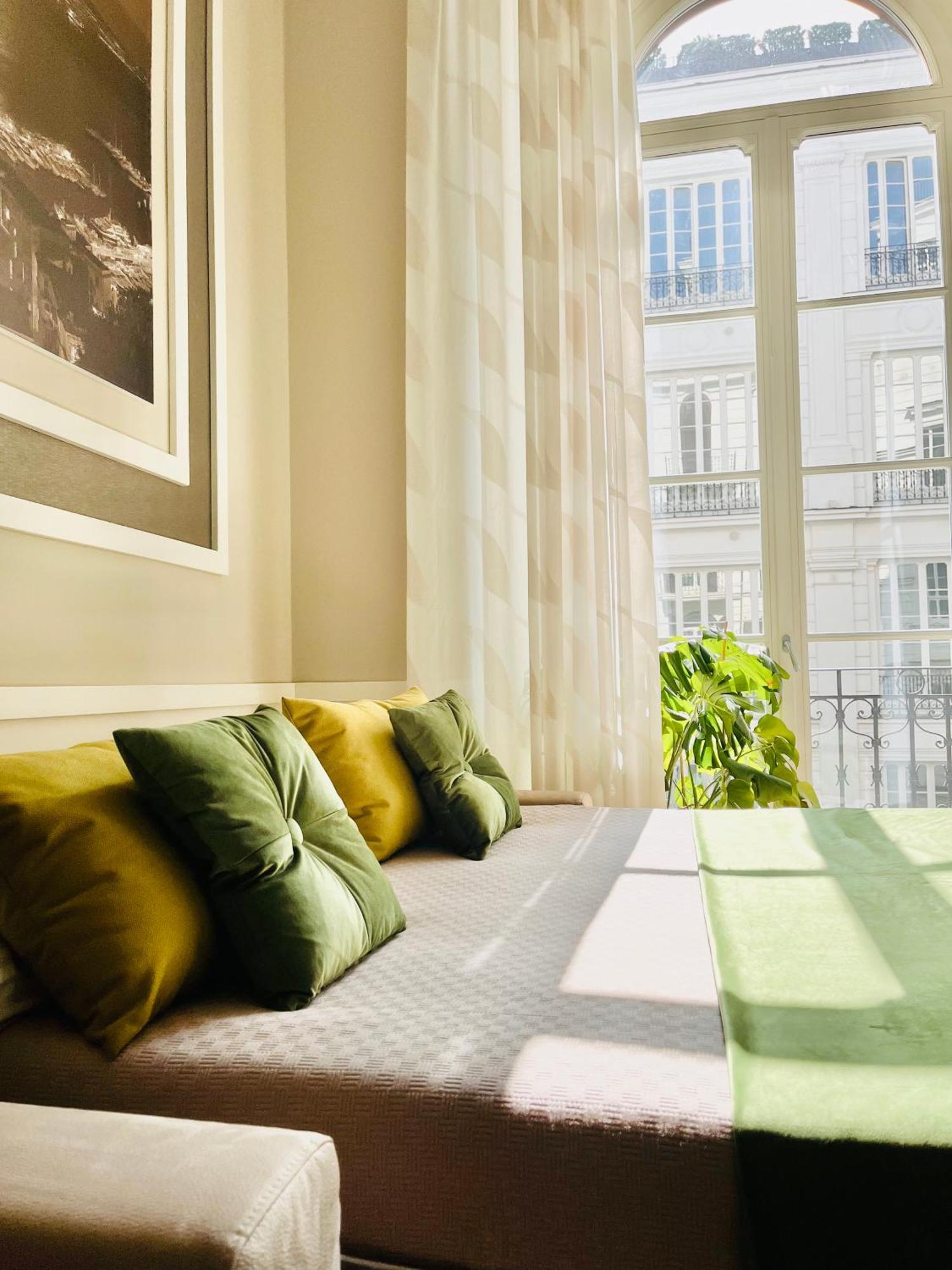 Piazza Amore Napoli Luxury Apartment Nel Cuore Di Napoli Buitenkant foto