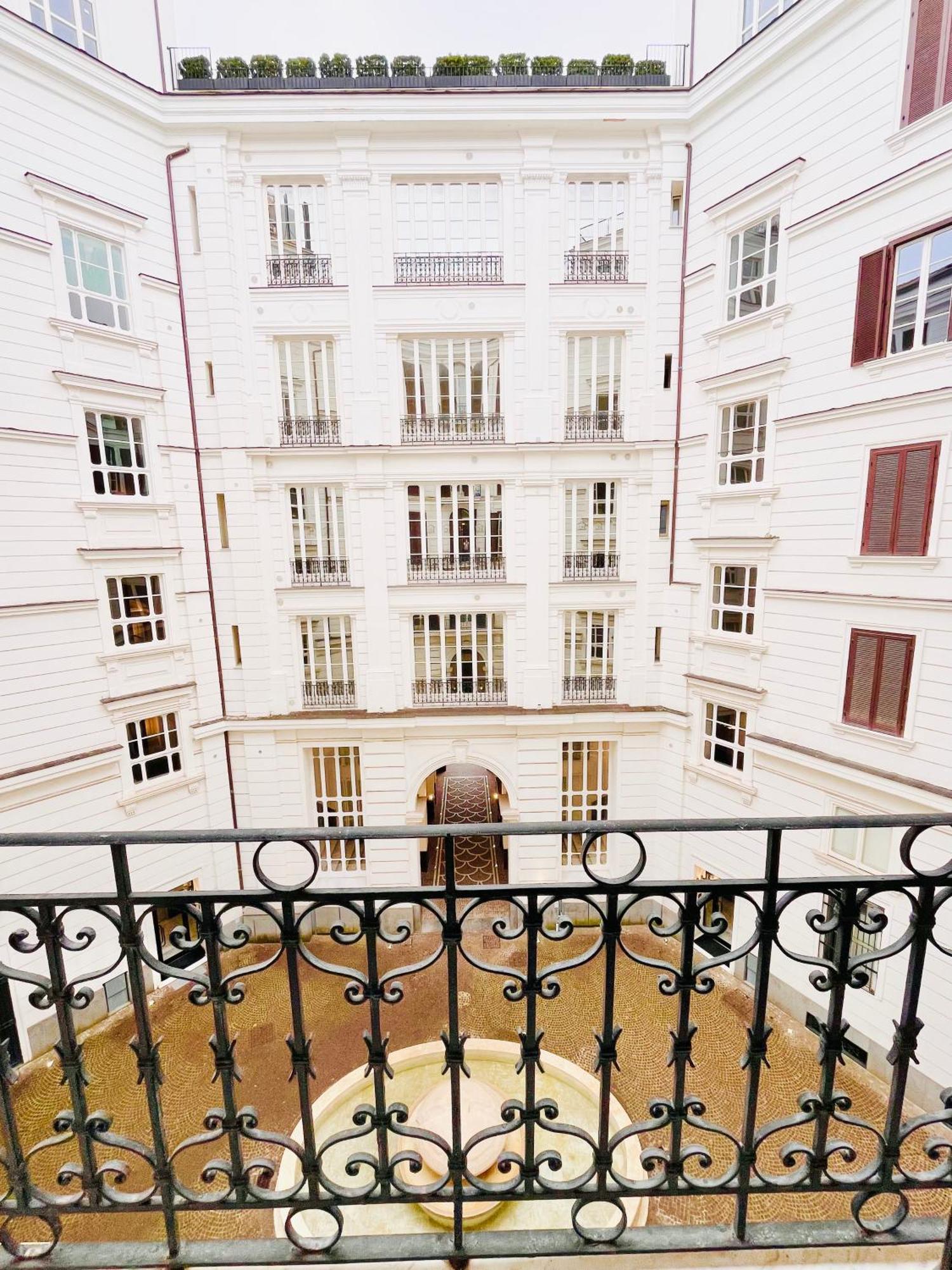 Piazza Amore Napoli Luxury Apartment Nel Cuore Di Napoli Buitenkant foto