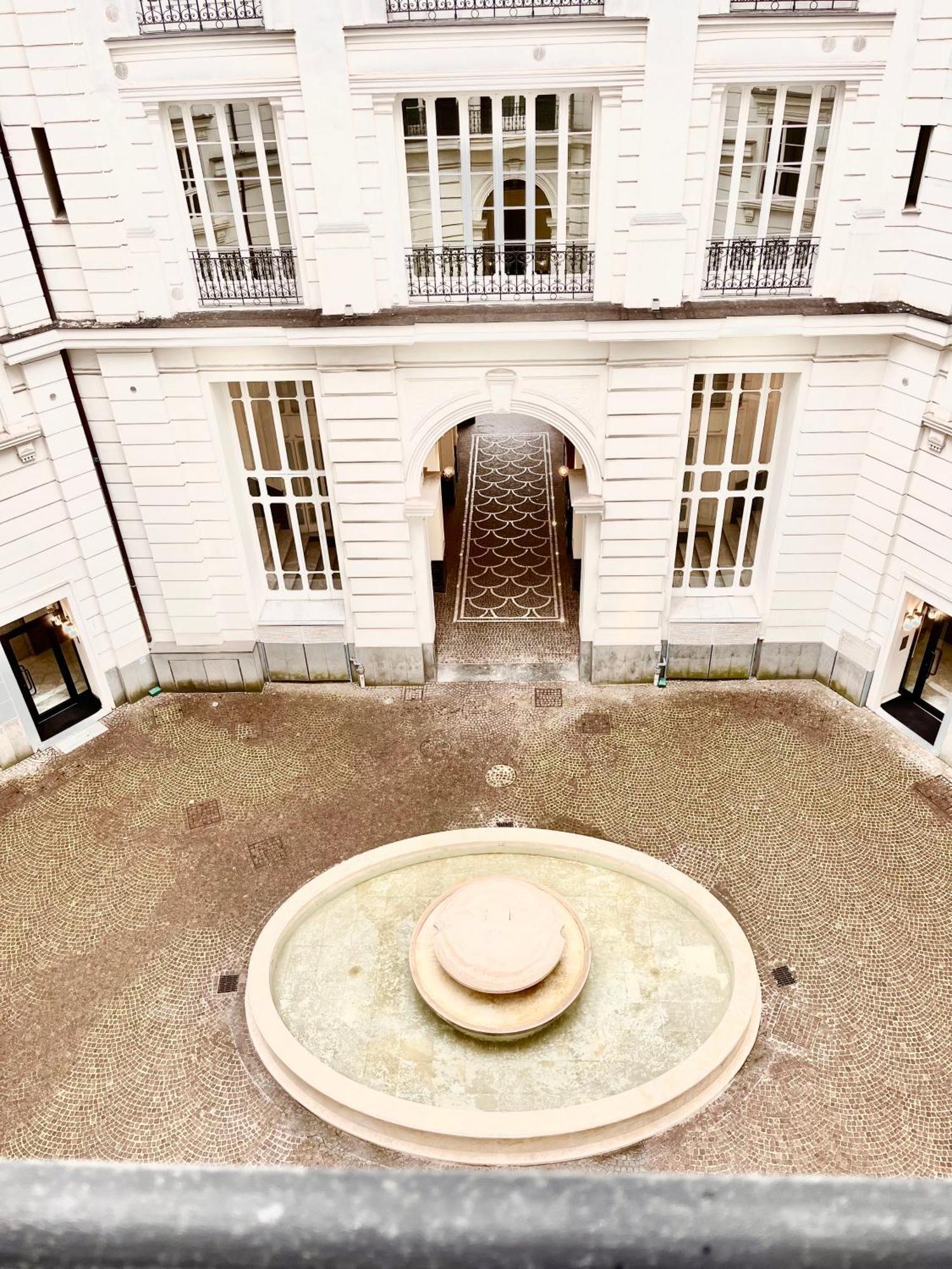 Piazza Amore Napoli Luxury Apartment Nel Cuore Di Napoli Buitenkant foto